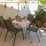 Pet Friendly In With Kitchen Торрев'єха
