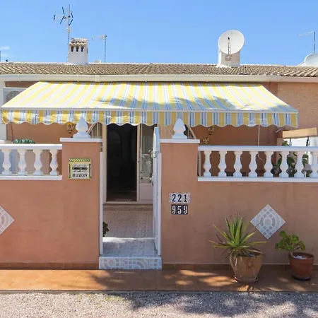 Feriehus Pet Friendly In With Kitchen Torrevieja