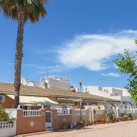 Vakantiehuis Pet Friendly In With Kitchen